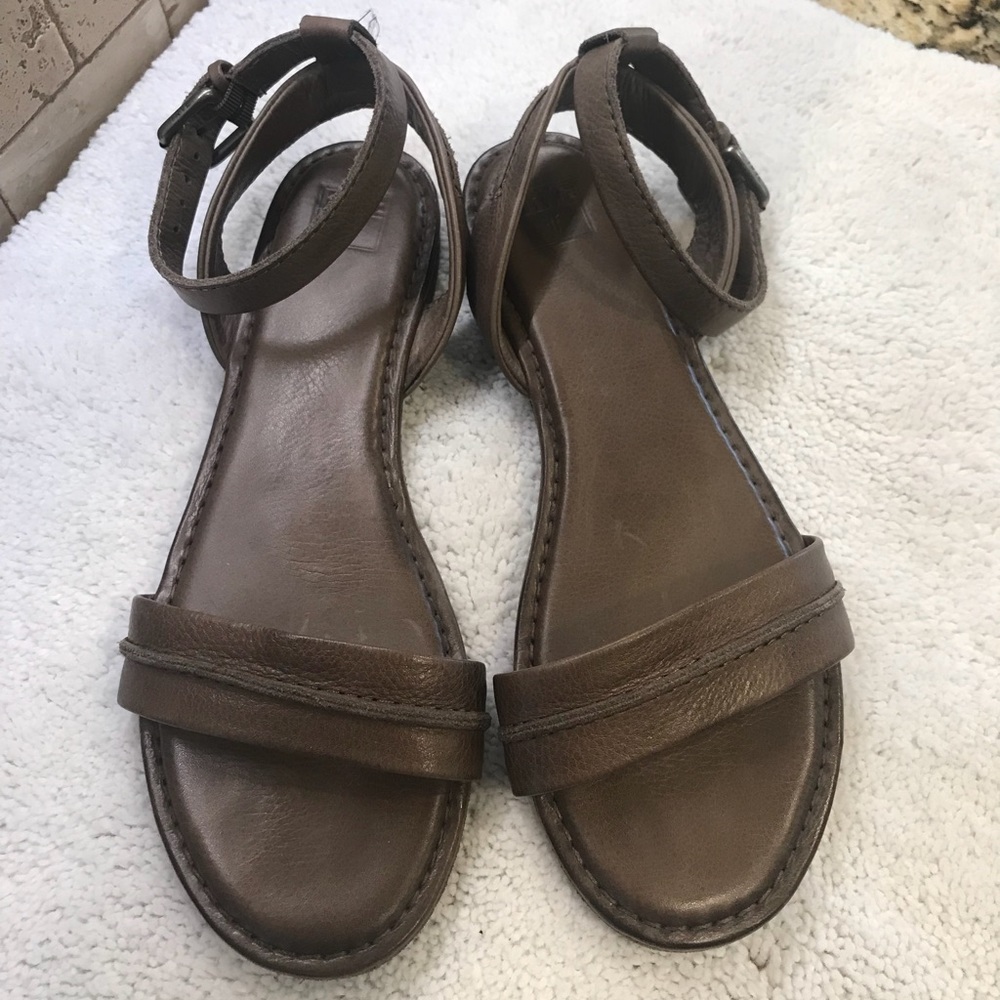 Frye Sandal  beautiful grey